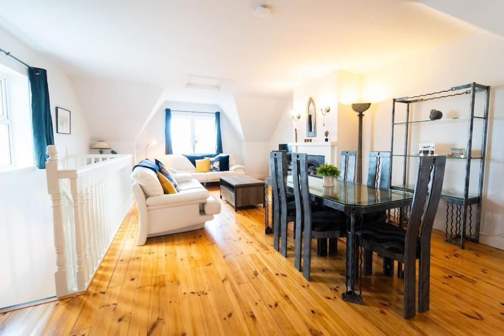 The Haven Dingle, Self Catering Accommodation Ngoại thất bức ảnh